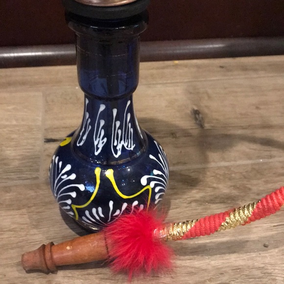 Decor - Picture 3 of 3